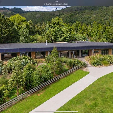 Highland Lodge Waikino Экстерьер фото